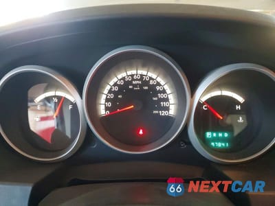 Zdjęcie 9 z 13 samochodu: 2010 DODGE GRAND CARAVAN SE VIN:2D4RN4DE3AR326973 - miniatura
