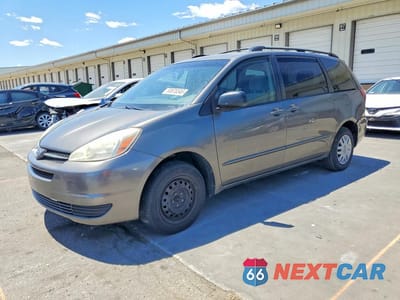 2004 TOYOTA SIENNA LE 8 PASSENGER 5TDZA23C54S166622 - główne zdjęcie licytacji z USA - miniatura