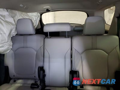 Zdjęcie 10 z 13 samochodu: 2025 HONDA PILOT TOURING VIN:5FNYG1H77SB022331 - miniatura