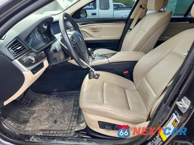 Zdjęcie 7 z 12 samochodu: 2013 BMW 535 XI VIN:WBAFU7C52DDU68516 - miniatura