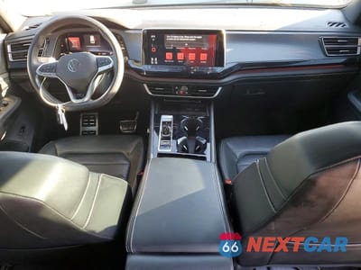 Zdjęcie 8 z 14 samochodu: 2024 VOLKSWAGEN ATLAS CROSS SPORT SEL R-LINE VIN:1V2AE2CA8RC223323 - miniatura