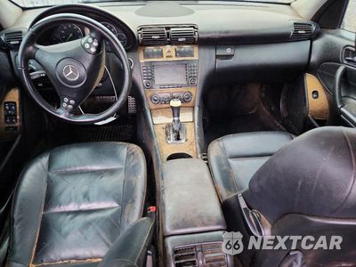 Zdjęcie 8 z 12 samochodu: 2007 MERCEDES-BENZ C 230 VIN:WDBRF52H37F912245 - miniatura