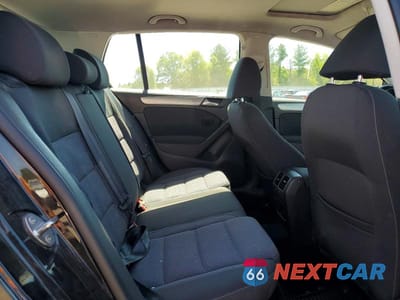 Zdjęcie 10 z 12 samochodu: 2014 VOLKSWAGEN GOLF VIN:WVWDB7AJ7EW010136 - miniatura