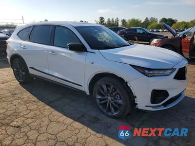 Czwarte zdjęcie samochodu z boku: 2023 ACURA MDX A-SPEC VIN:5J8YE1H08PL001082 - miniatura