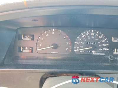 Zdjęcie 9 z 13 samochodu: 1993 TOYOTA 4RUNNER VN39 SR5 VIN:JT3VN39W8P0127447 - miniatura