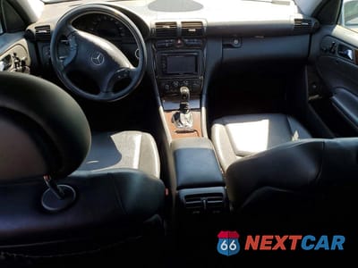 Zdjęcie 8 z 13 samochodu: 2003 MERCEDES-BENZ C 240 SPORTWAGON VIN:WDBRH61J53F390703 - miniatura