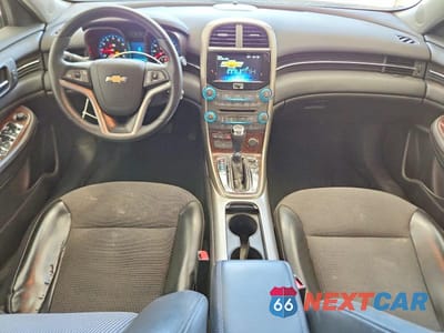 Zdjęcie 8 z 12 samochodu: 2013 CHEVROLET MALIBU VIN:1G11C5SA7DU131710 - miniatura