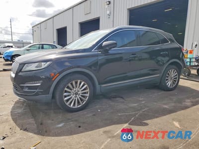 2019 LINCOLN MKC 5LMCJ1C99KUL46966 - główne zdjęcie licytacji z USA - miniatura