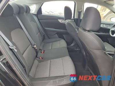 Zdjęcie 10 z 13 samochodu: 2023 KIA FORTE LX VIN:3KPF24AD6PE621855 - miniatura