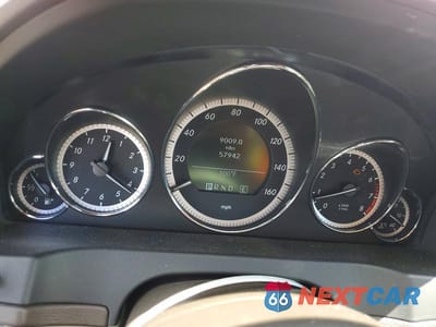 Zdjęcie 9 z 12 samochodu: 2011 MERCEDES-BENZ E 350 VIN:WDDKK5GF7BF086374 - miniatura