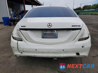 Zdjęcie 6 z 12 samochodu: 2015 MERCEDES-BENZ S 63 AMG VIN:WDDUG7JB3FA140428 - miniatura