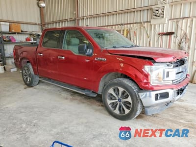 Czwarte zdjęcie samochodu z boku: 2018 FORD F150 SUPERCREW VIN:1FTEW1EG5JKF74163 - miniatura