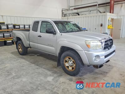 Czwarte zdjęcie samochodu z boku: 2008 TOYOTA TACOMA ACCESS CAB VIN:5TEUU42N48Z578765 - miniatura