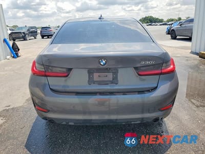 Zdjęcie 6 z 12 samochodu: 2021 BMW 330I VIN:3MW5R1J08M8C11312 - miniatura