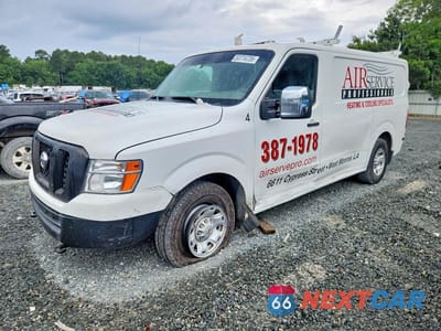 2018 NISSAN NV 3500 HD SV 1N6AF0KY8JN811455 - główne zdjęcie licytacji z USA - miniatura