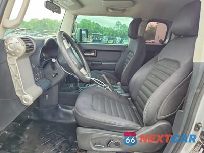 Zdjęcie 7 z 13 samochodu: 2008 TOYOTA FJ CRUISER BASE VIN:JTEBU11F38K023418 - miniatura