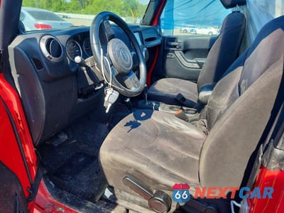 Zdjęcie 7 z 13 samochodu: 2014 JEEP WRANGLER SPORT VIN:1C4AJWAG0EL209289 - miniatura
