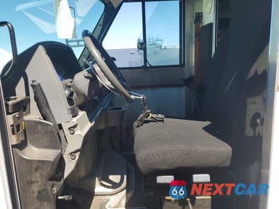 Zdjęcie 7 z 13 samochodu: 2013 ISUZU NPR VIN:JALB4T172D7W01089 - miniatura