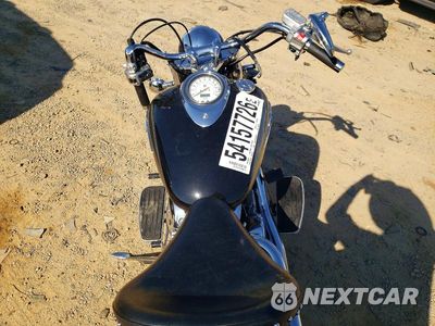 Zdjęcie 6 z 8 samochodu: 2005 YAMAHA XVS1100 A VIN:JYAVP11E85A063829 - miniatura