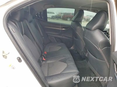 Zdjęcie 10 z 12 samochodu: 2018 TOYOTA CAMRY SE VIN:4T1B11HK5JU140293 - miniatura