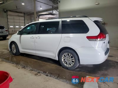 Drugie zdjęcie samochodu z przodu: 2013 TOYOTA SIENNA XLE 8-PASSENGER VIN:5TDYK3DC7DS292705 - miniatura