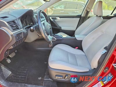 Zdjęcie 7 z 12 samochodu: 2012 LEXUS CT 200 VIN:JTHKD5BH2C2082480 - miniatura