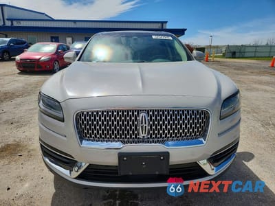 Piąte zdjęcie samochodu w środku: 2020 LINCOLN NAUTILUS RESERVE VIN:2LMPJ8KP1LBL12125 - miniatura