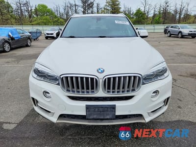 Piąte zdjęcie samochodu w środku: 2017 BMW X5 XDRIVE35I VIN:5UXKR0C35H0V73135 - miniatura
