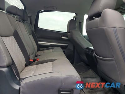 Zdjęcie 10 z 12 samochodu: 2017 TOYOTA TUNDRA SR5 VIN:5TFDW5F10HX625420 - miniatura