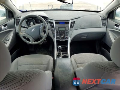 Zdjęcie 8 z 12 samochodu: 2013 HYUNDAI SONATA GLS VIN:5NPEB4AC4DH719521 - miniatura