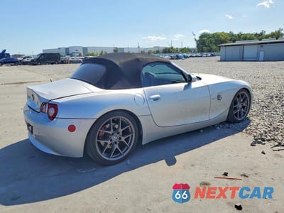 Trzecie zdjęcie samochodu z tyłu: 2005 BMW Z4 3.0 VIN:4USBT53595LU10865 - miniatura