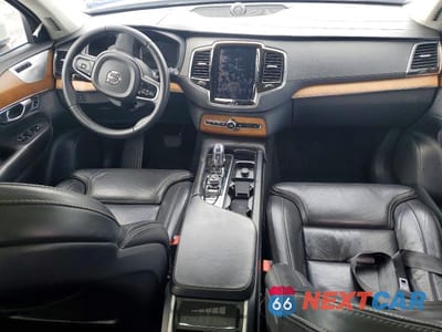 Zdjęcie 8 z 13 samochodu: 2017 VOLVO XC90 T8 VIN:YV4BC0PLXH1166853 - miniatura
