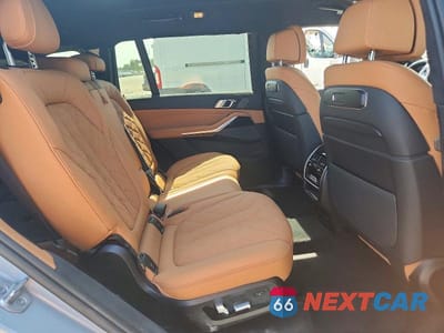 Zdjęcie 11 z 14 samochodu: 2026 BMW X7 XDRIVE40I VIN:5UX23EM02T9328509 - miniatura
