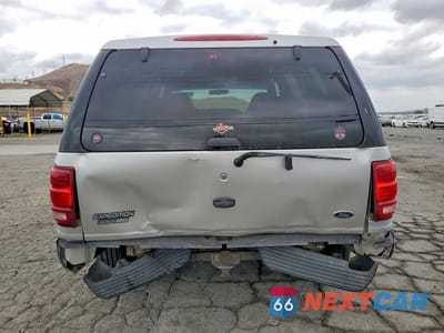 Zdjęcie 6 z 13 samochodu: 1999 FORD EXPEDITION VIN:1FMPU18L7XLB85062 - miniatura