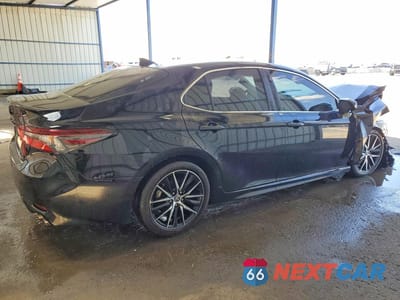 Trzecie zdjęcie samochodu z tyłu: 2023 TOYOTA CAMRY SE VIN:4T1G11BK8PU073244 - miniatura
