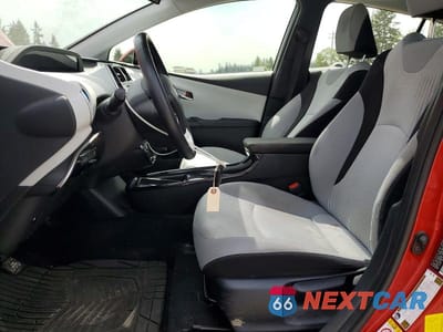 Zdjęcie 7 z 13 samochodu: 2016 TOYOTA PRIUS THREE VIN:JTDKARFU6G3507756 - miniatura