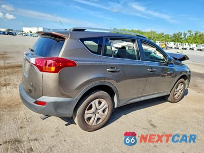 Trzecie zdjęcie samochodu z tyłu: 2015 TOYOTA RAV4 LE VIN:2T3ZFREV8FW148819 - miniatura