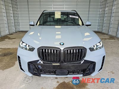 Piąte zdjęcie samochodu w środku: 2026 BMW X5 XDRIVE40I VIN:5UX23EU06T9222953 - miniatura