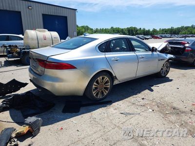 Trzecie zdjęcie samochodu z tyłu: 2017 JAGUAR XF VIN:SAJBR4BV1HCY27192 - miniatura