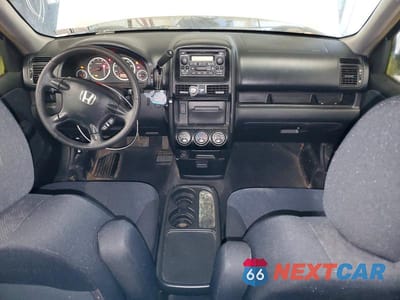 Zdjęcie 8 z 13 samochodu: 2006 HONDA CR-V LX VIN:SHSRD78576U430051 - miniatura