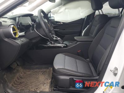Zdjęcie 7 z 13 samochodu: 2025 CHEVROLET TRAX 1LT VIN:KL77LHEP2SC209359 - miniatura