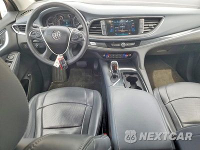 Zdjęcie 8 z 13 samochodu: 2018 BUICK ENCLAVE ESSENCE VIN:5GAERBKW6JJ142391 - miniatura