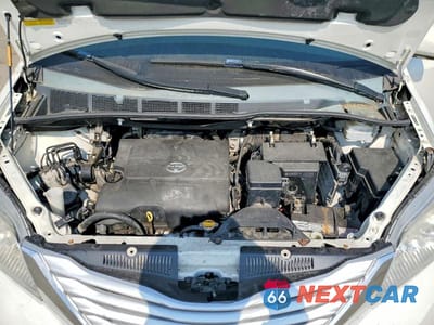 Zdjęcie 12 z 13 samochodu: 2013 TOYOTA SIENNA LIMITED 7-PASSENGER VIN:5TDDK3DC7DS050785 - miniatura