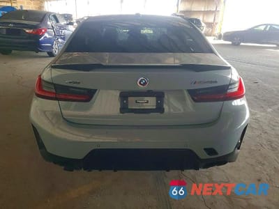 Zdjęcie 6 z 12 samochodu: 2023 BMW M340XI VIN:3MW49FF08P8C90339 - miniatura