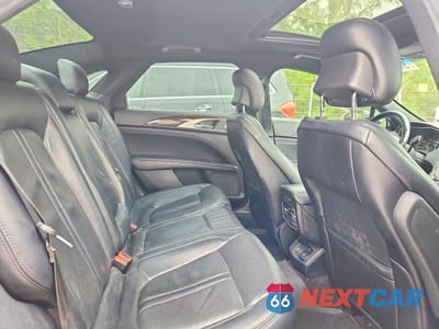 Zdjęcie 10 z 13 samochodu: 2019 LINCOLN MKZ RESERVE II VIN:3LN6L5F91KR601694 - miniatura