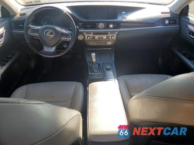 Zdjęcie 8 z 13 samochodu: 2017 LEXUS ES 350 VIN:58ABK1GG9HU069354 - miniatura