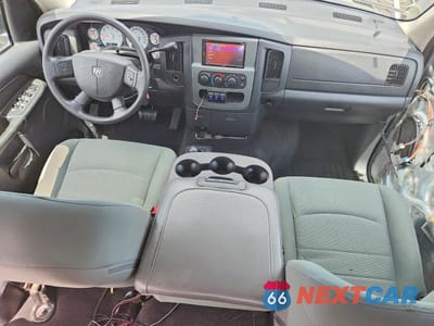 Zdjęcie 8 z 13 samochodu: 2004 DODGE RAM 1500 ST VIN:1D7HU18DX4S669901 - miniatura