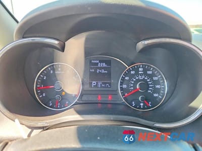 Zdjęcie 9 z 13 samochodu: 2016 KIA FORTE LX VIN:KNAFK4A66G5511513 - miniatura