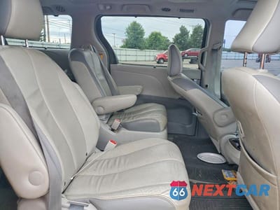 Zdjęcie 11 z 13 samochodu: 2014 TOYOTA SIENNA LIMITED 7-PASSENGER VIN:5TDYK3DC5ES430419 - miniatura