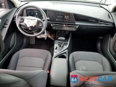 Zdjęcie 8 z 14 samochodu: 2026 KIA NIRO LX VIN:KNDCP3LE0T5330746 - miniatura